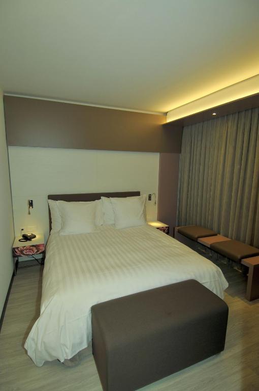 Hotel Forum Martigny Rom bilde